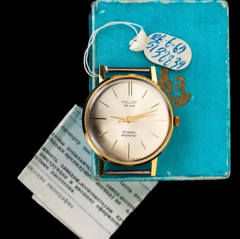 Самые тонкие советские часы - Полет "DELUXE" 1969 год