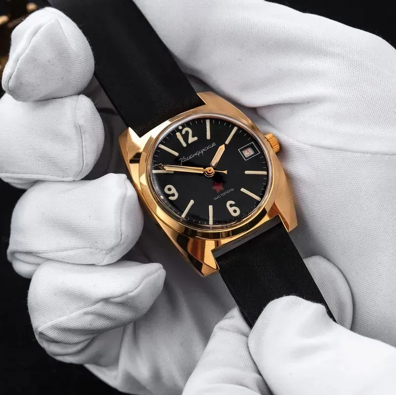 Восток «Командирские» — первые офицерские часы СССР, 1972