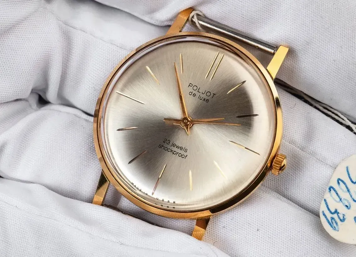 Самые тонкие советские часы - Полет "DELUXE" 1969 год