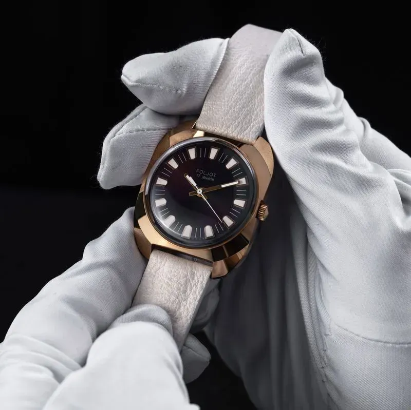 Полет, 1976 — часы-подарок в позолоченном корпусе